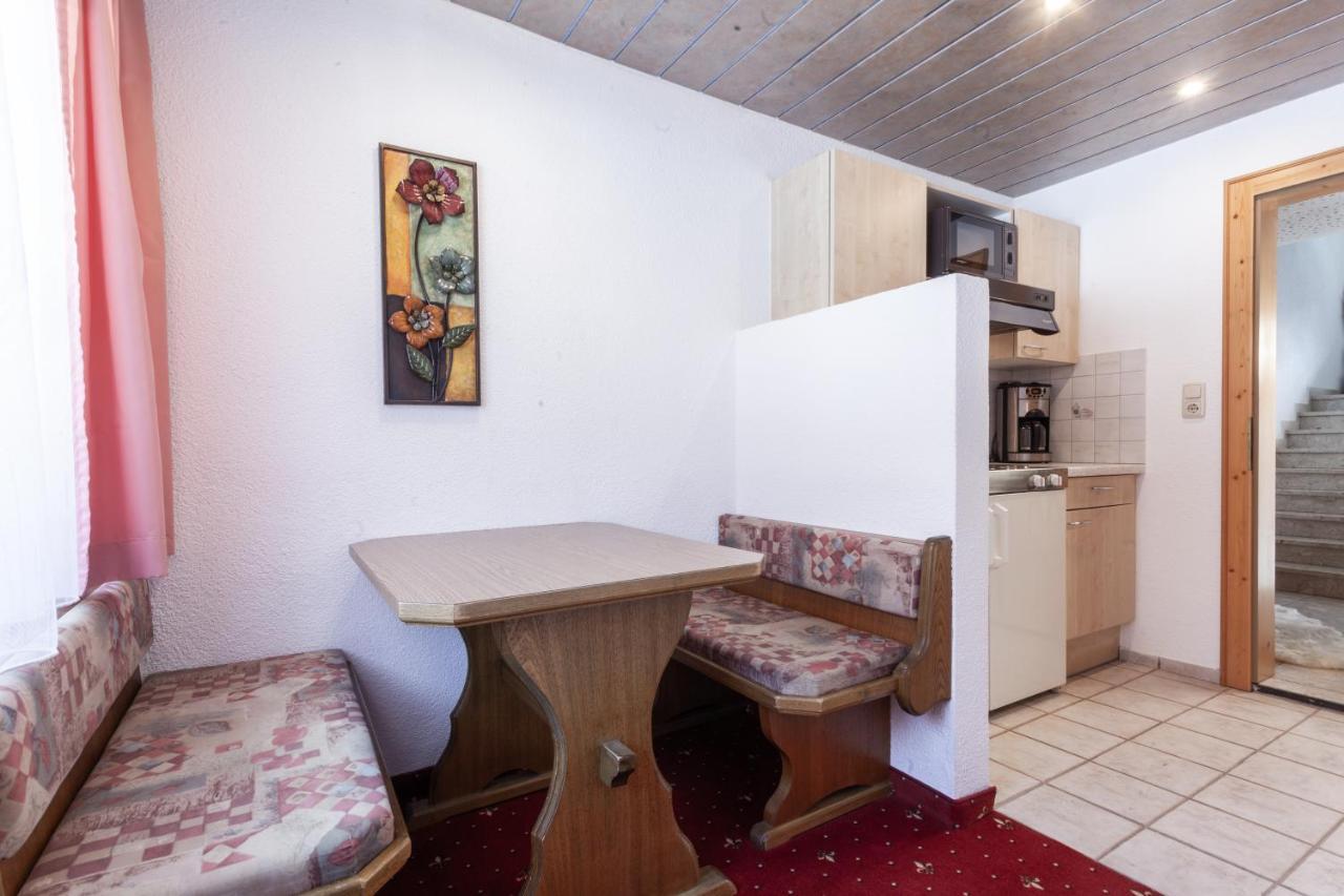 Haus Hrabovsky Apartamento Längenfeld Exterior foto